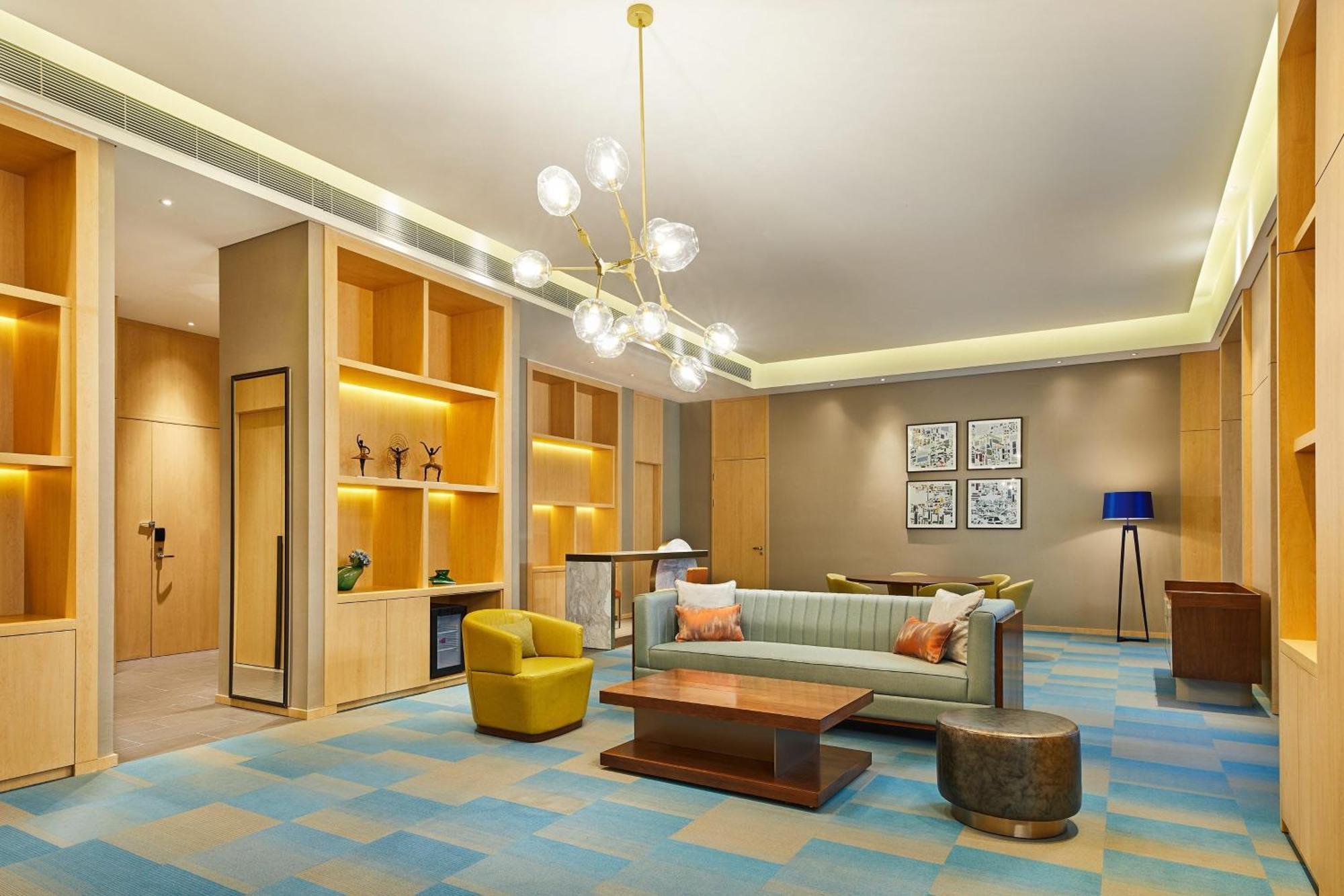 Hotel Aloft Zhangjiang Haike 4*